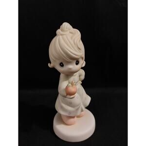 1989 Precious Moments Figurine "Yield Not To Temptation" #521310